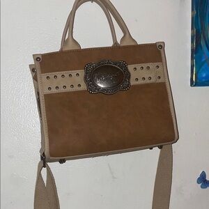 Wrangler tote bag with cross body strap